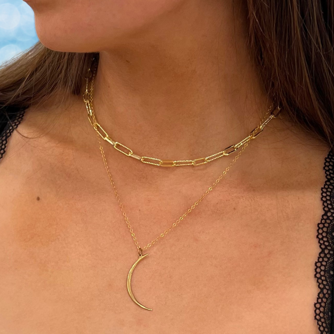 Virtual Charm Bar | Textured Paper Clip Necklace