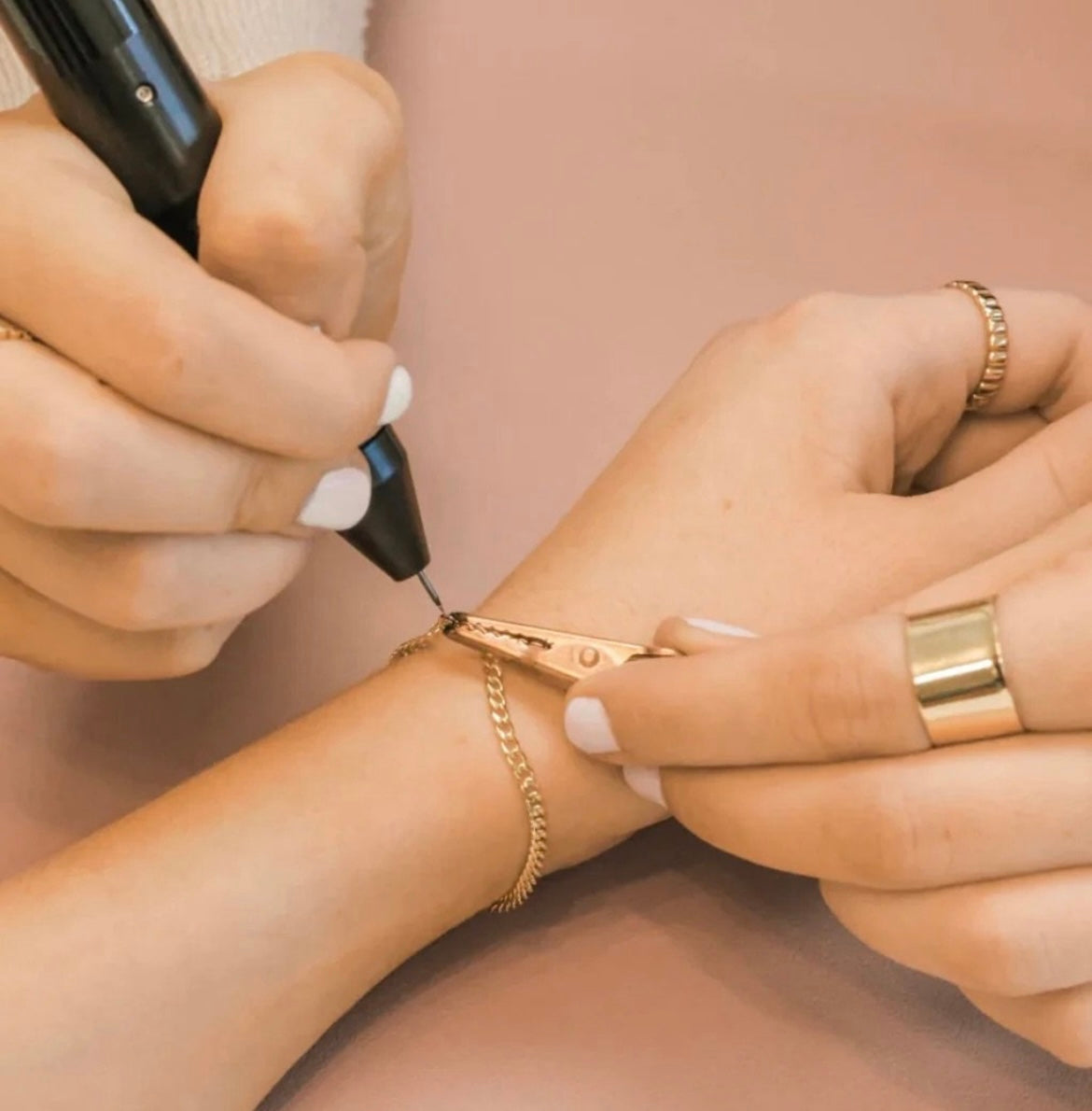 How Long Does Permanent Jewelry Last?