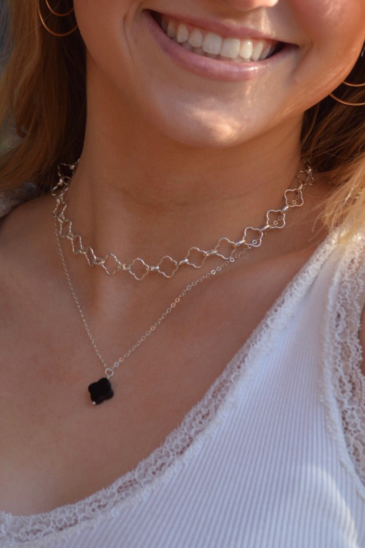 Clover Link Choker