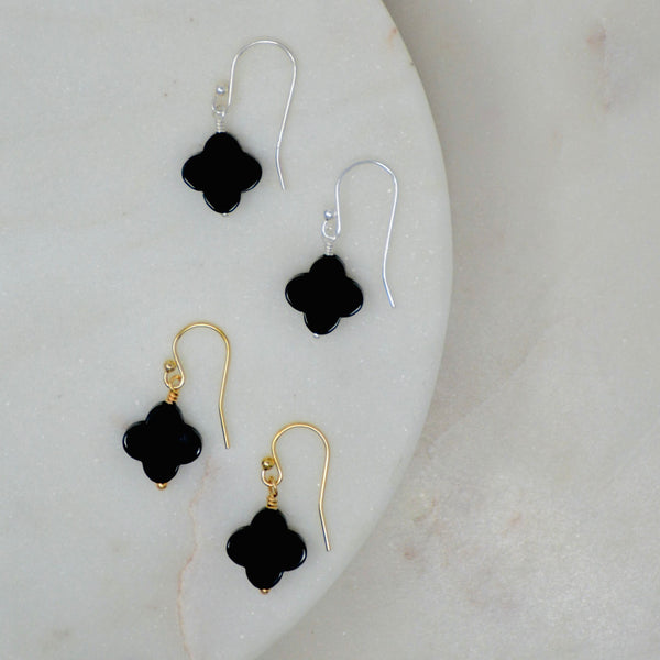 Payton Clover Earrings - Onyx