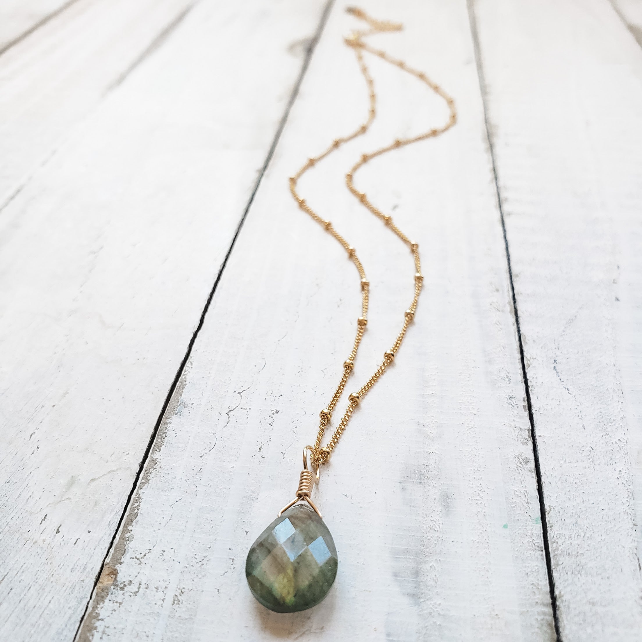 gold fill necklace with labradorite gemstone pendant