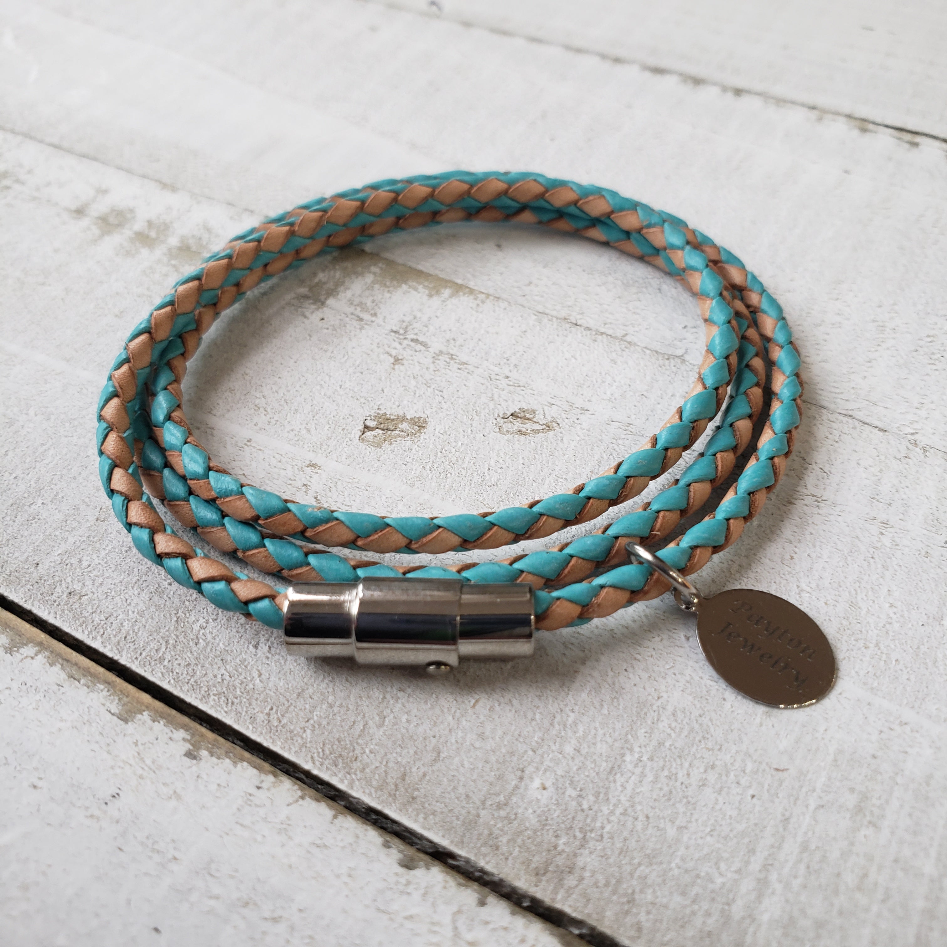 Story Wraps | Leather